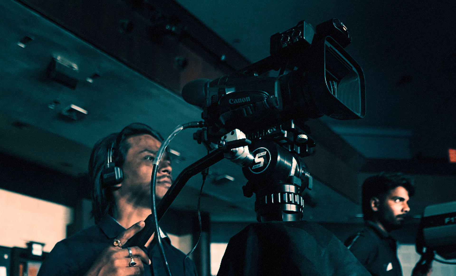 Broadcastequipments-12 Corporate Event Photography &Amp; Videography Services In Kolkata - Avi Broadcast