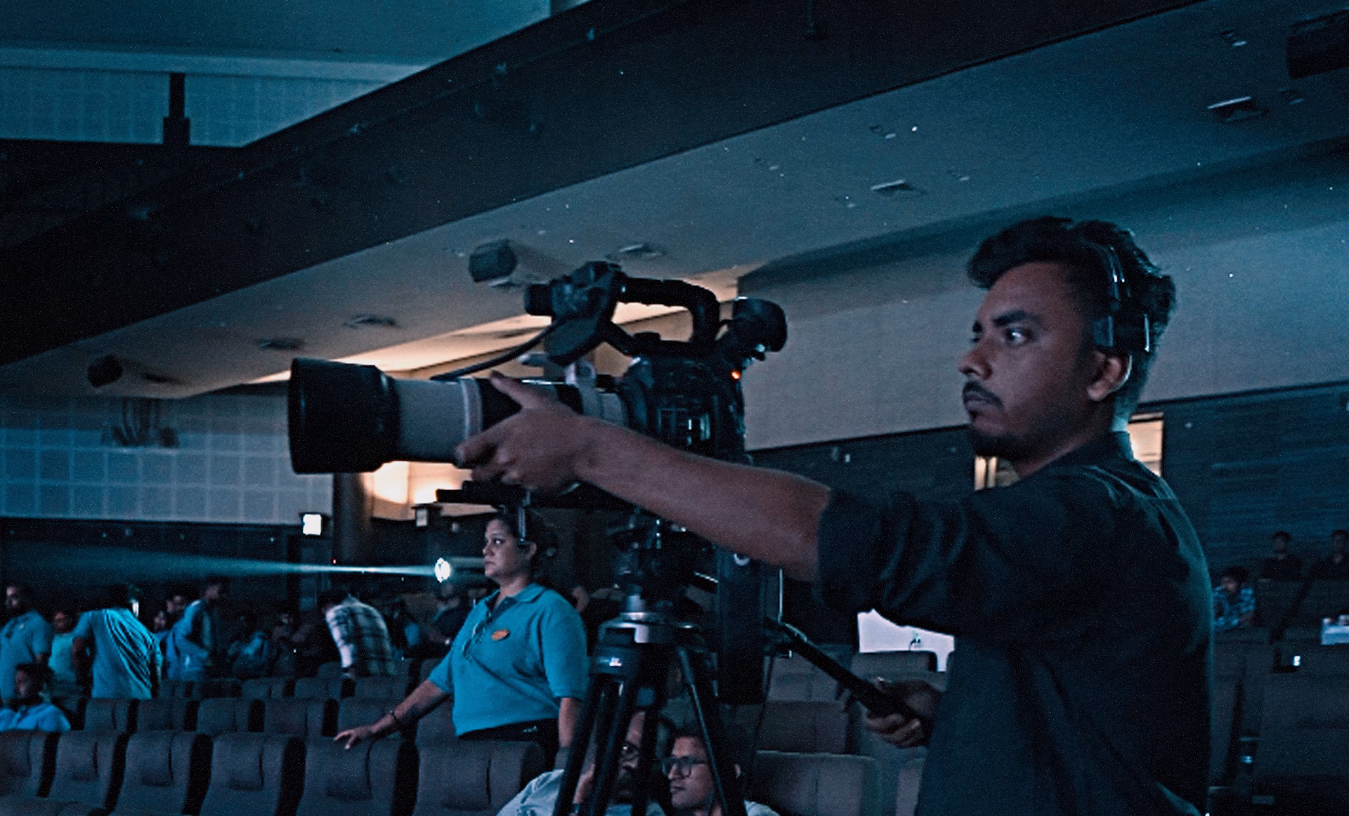 Broadcastequipments-13 Corporate Event Photography &Amp; Videography Services In Kolkata - Avi Broadcast